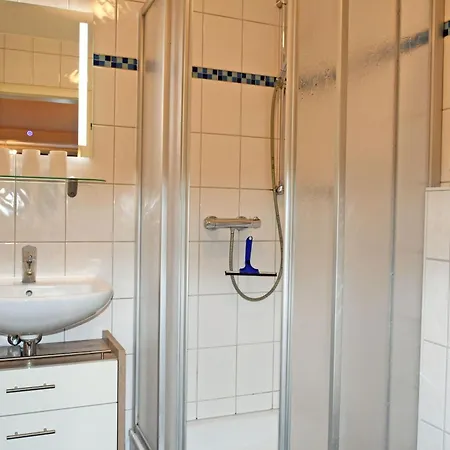 Mit Kamin Am Selliner Seepark Apartment *