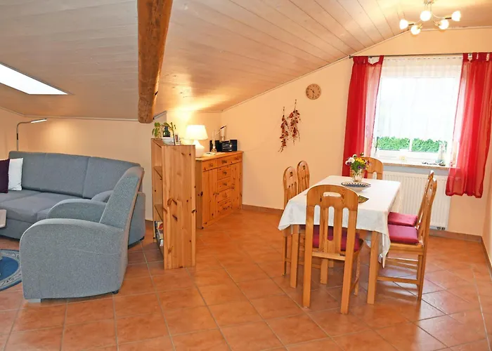 Mit Kamin Am Selliner Seepark Séjour chez l'habitant